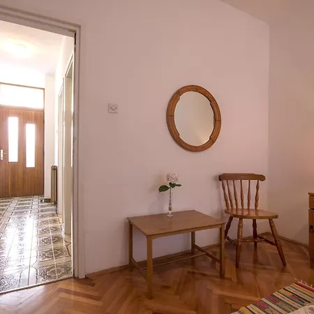 Renata Apartment