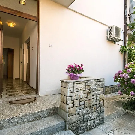 Renata Apartment