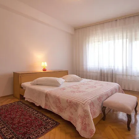 Apartment Renata