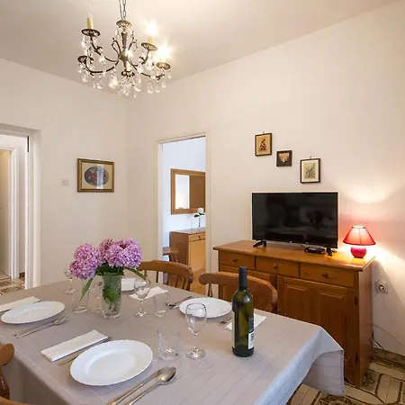 Renata Apartman Umag